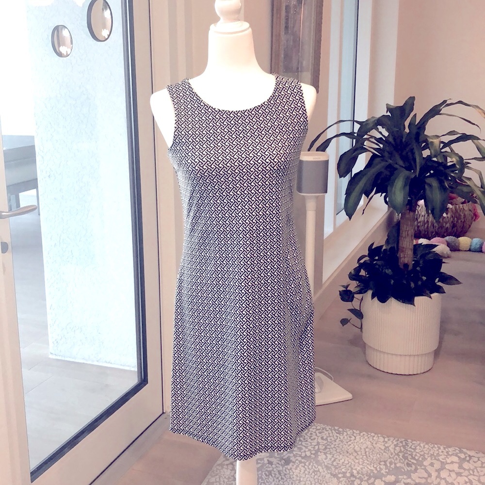 🌟Jude Connally xs dress -nylon & spandex  worn once ‼️